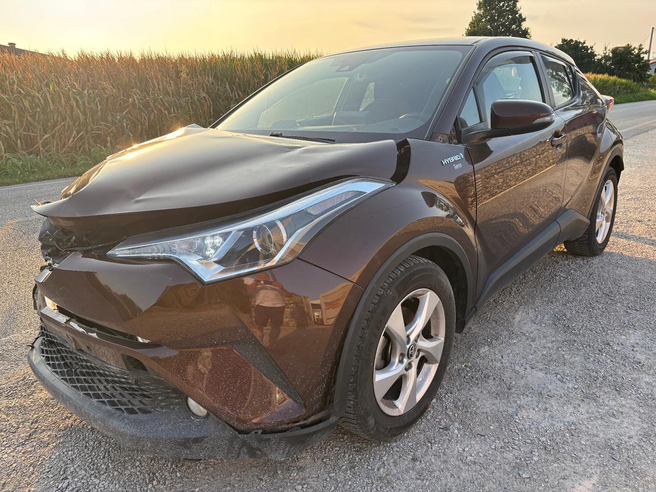 Toyota C-HR 1.8 Hybrid E-CVT Lounge