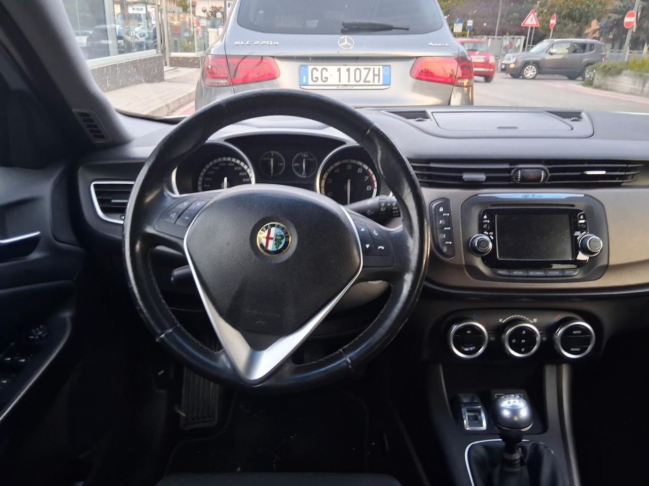 Alfa Romeo Giulietta 1.4 Turbo MultiAir Distinctive