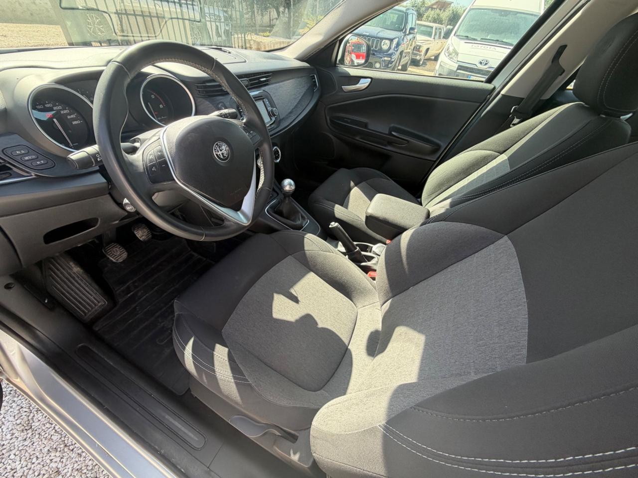 Alfa Romeo Giulietta 1.6 JTDm 120 CV Business