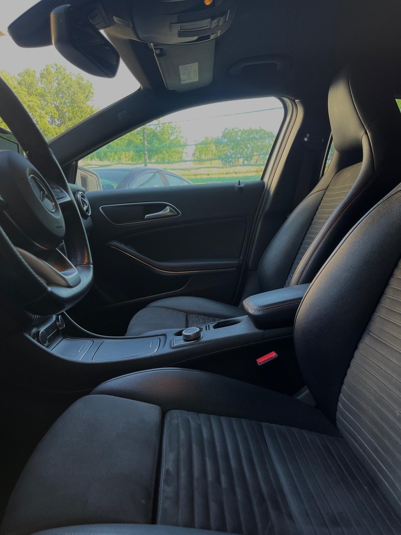 Mercedes-benz A 180 d Automatic Premium