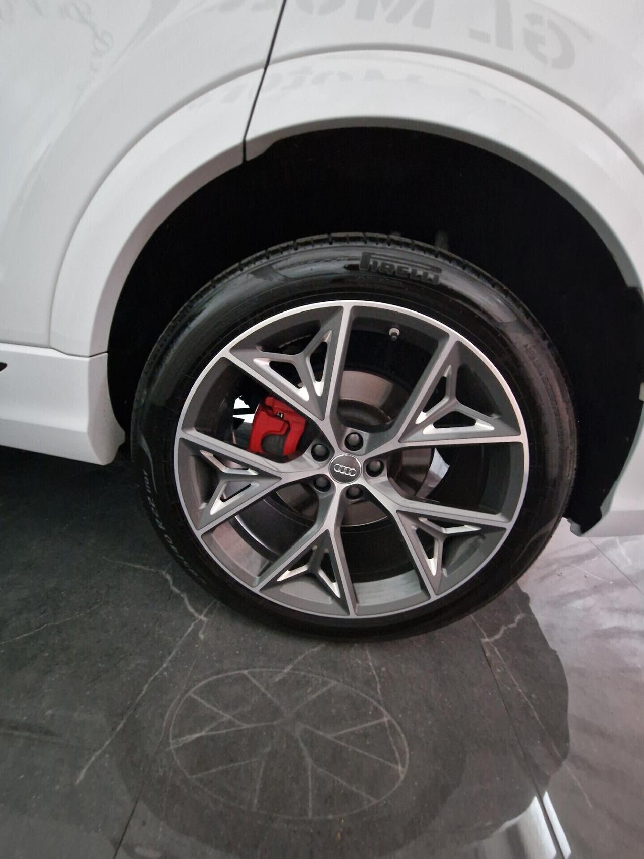 Audi Q8 50 TDI 286 CV quattro tiptronic