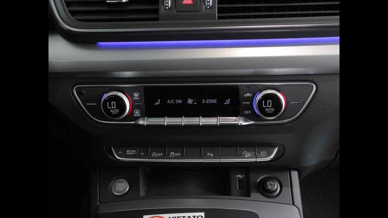 Audi Q5 Spb qTDI2,0 L4150 A7