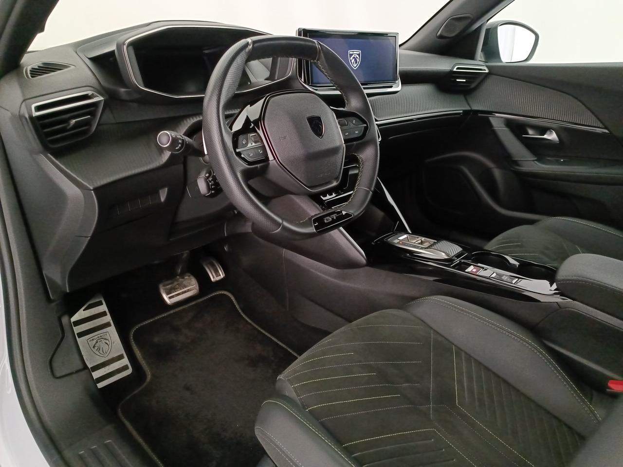PEUGEOT 2008 1.2 puretech GT s&s 130cv eat8