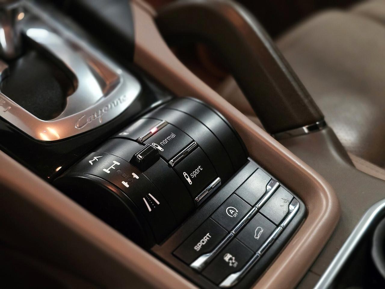 Porsche Cayenne 3.0_TDI_245CV_TIPTRONIC_GARANZIA 12 MESI _UNICA!!!