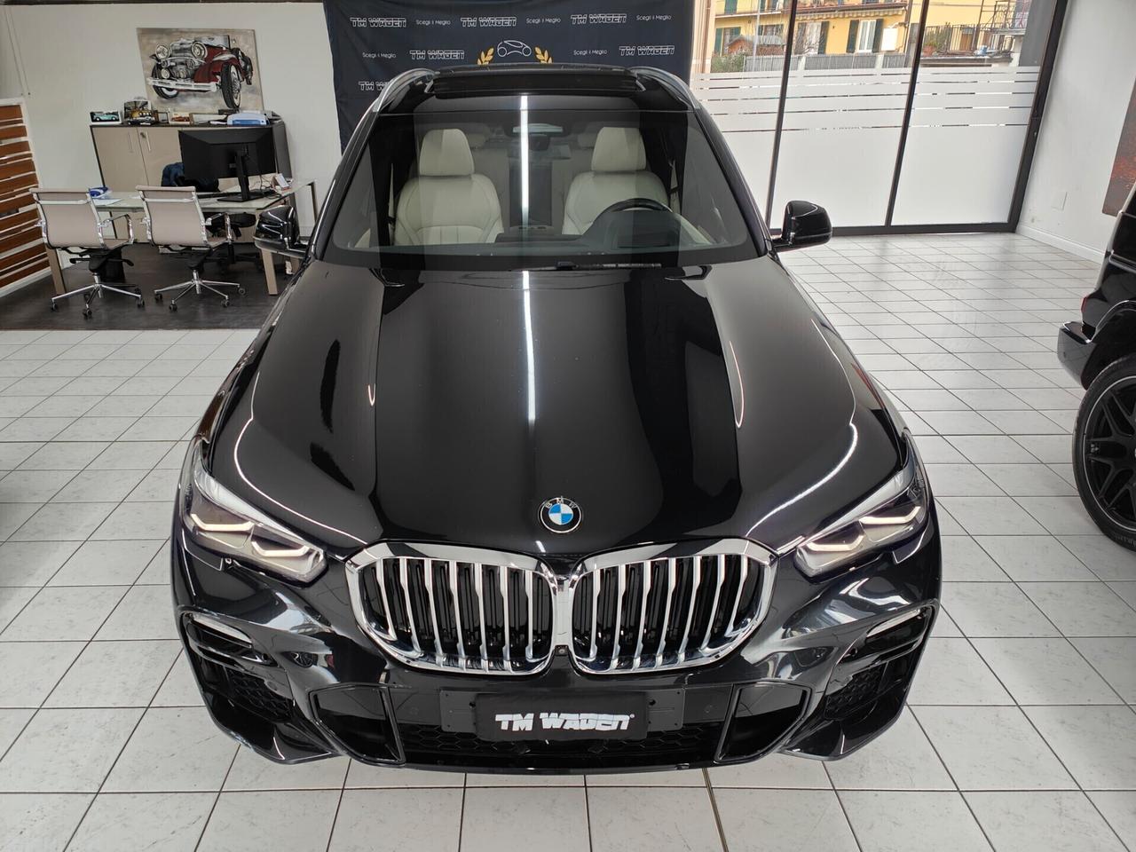 Bmw X5 xDrive30d 48V Msport * 32.000 KM *