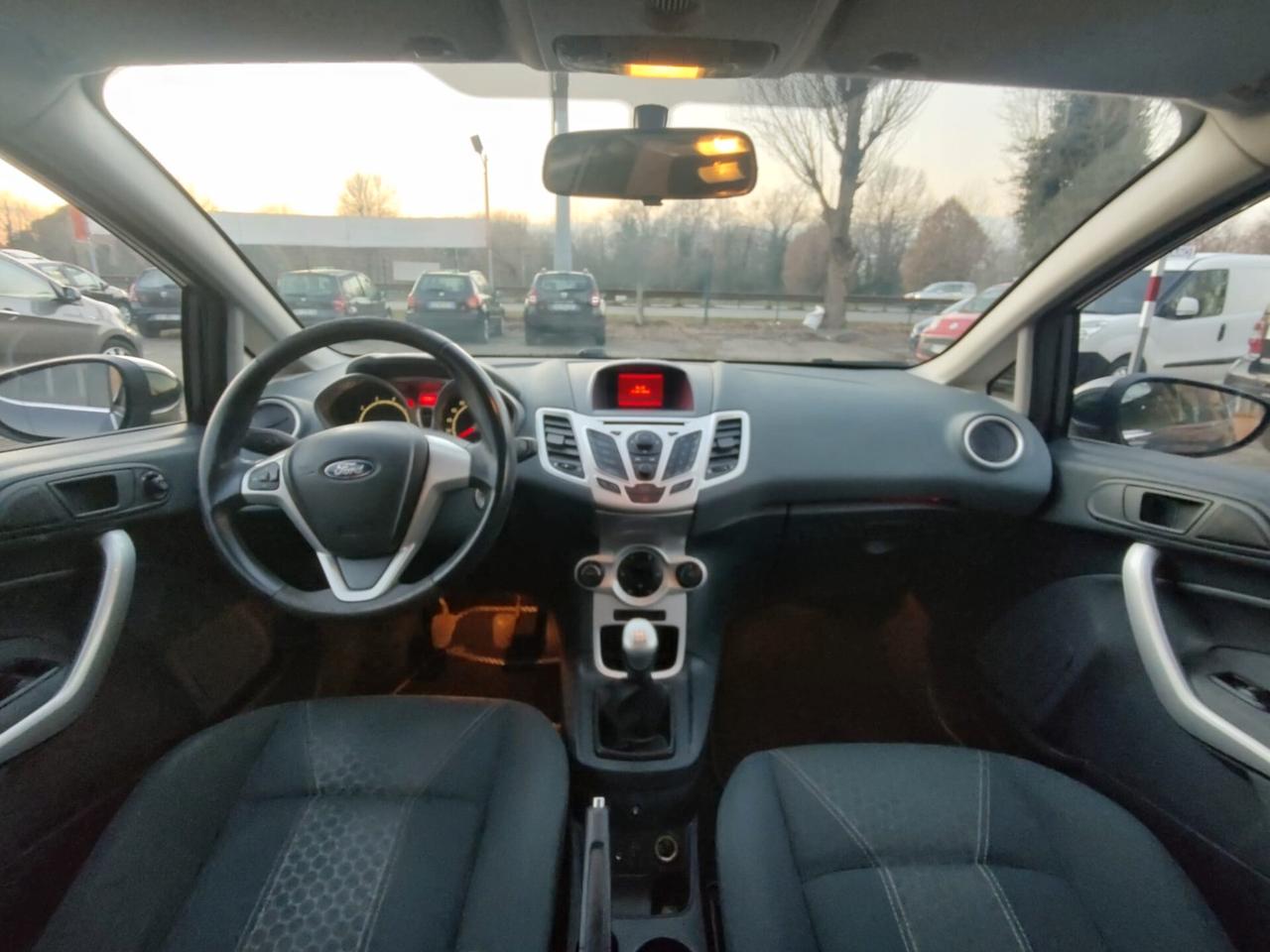 Ford Fiesta 1.4 5 porte Bz.- GPL Titanium, GARANZIA L.12 MESI, OK NEOPATENTATI