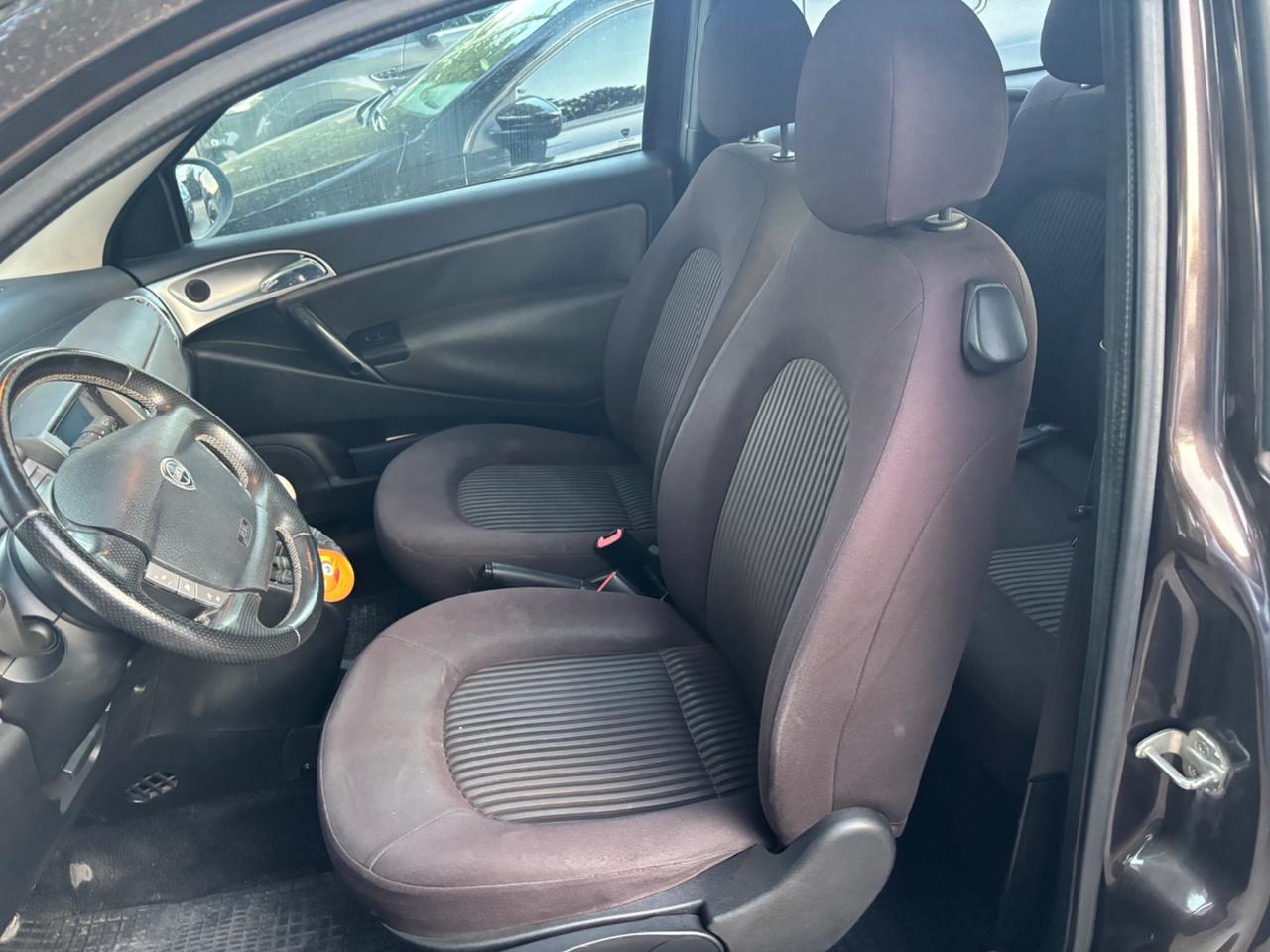Lancia Ypsilon 1.4 Diva Ecochic GPL