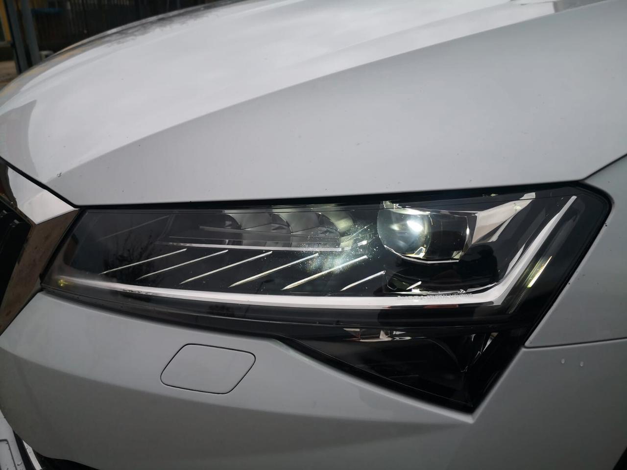 Skoda Superb 2.0 TDI 190 CV SCR DSG 4x4 Wagon Scout