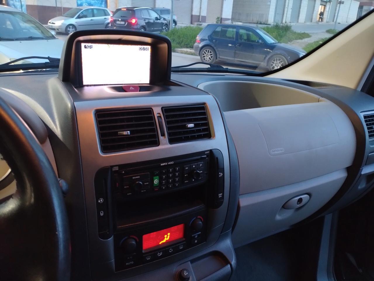 Fiat Scudo 2.0 MJT/165 DPF PL Panorama Executive 9 posti (M1)