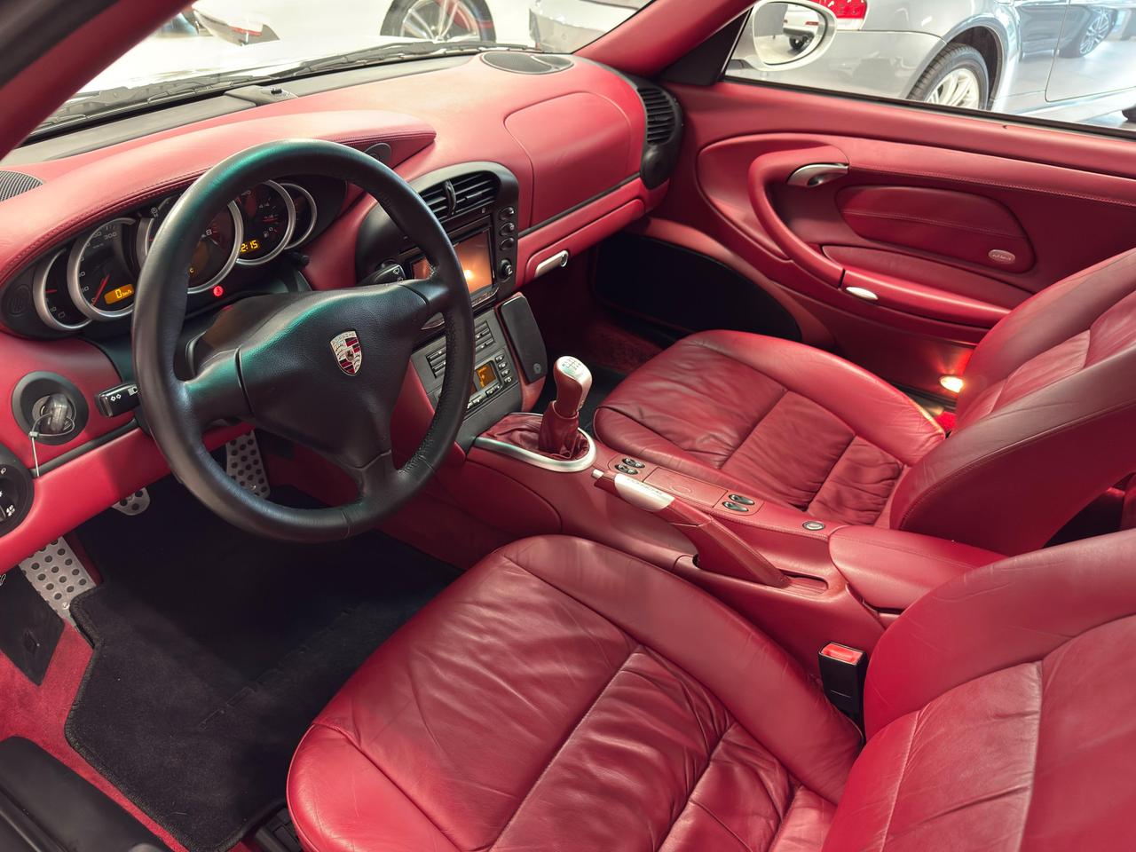 Porsche 911 Coupe 3.6 Carrera 4S