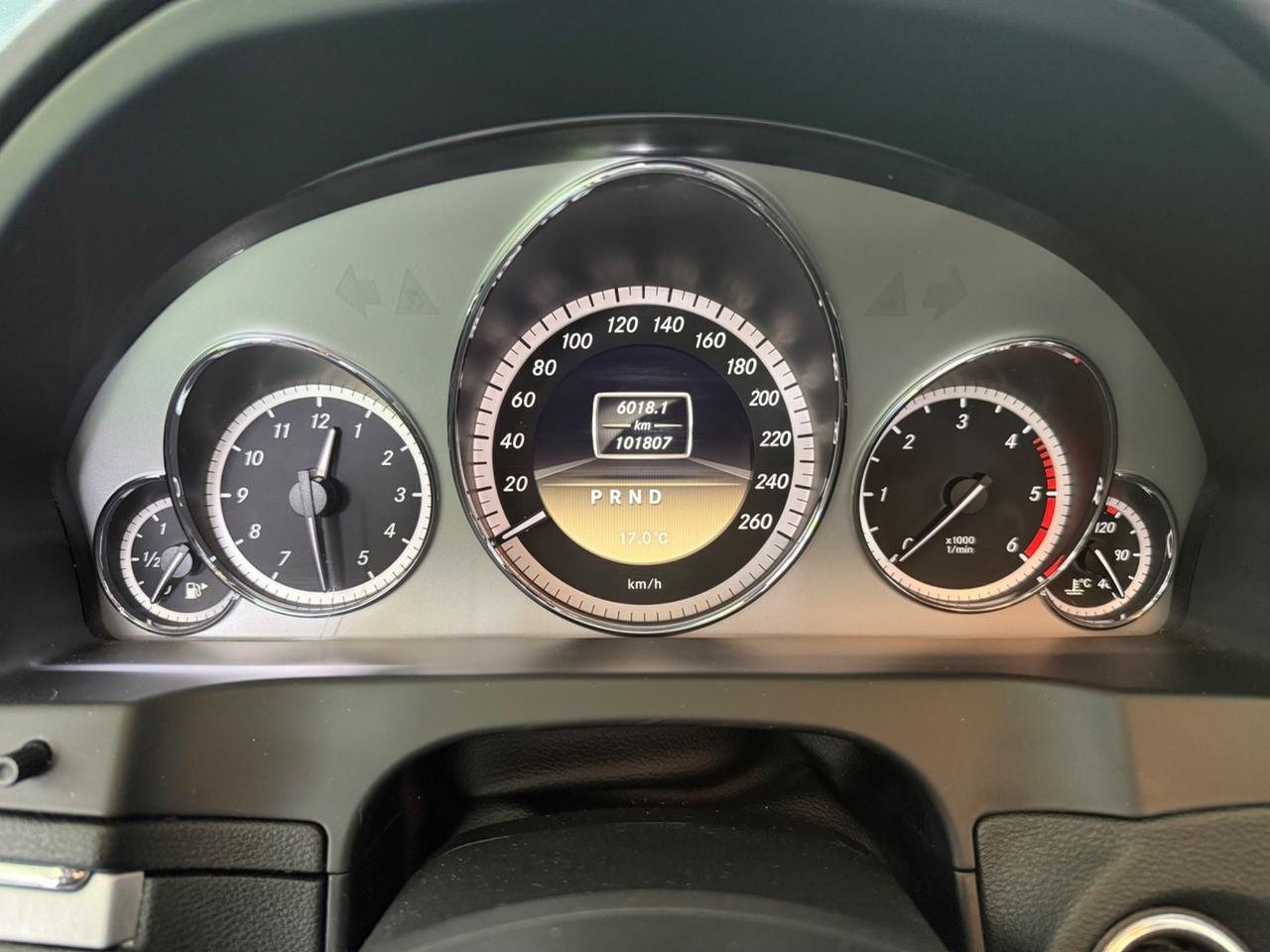 Mercedes-benz E 220 CDI Coupé Premium Pack AMG