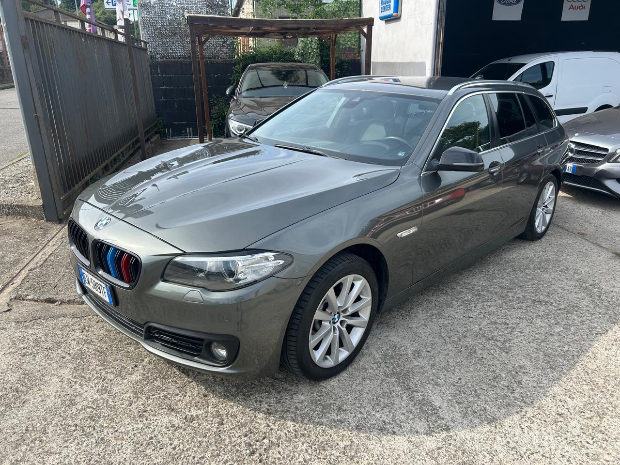 Bmw 520 520d xDrive Touring Luxury