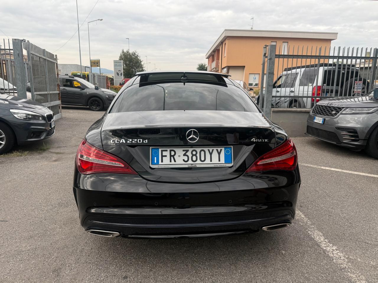 Mercedes-Benz CLA 220 d Premium 4matic auto AMG / TETTO PANORAMICO