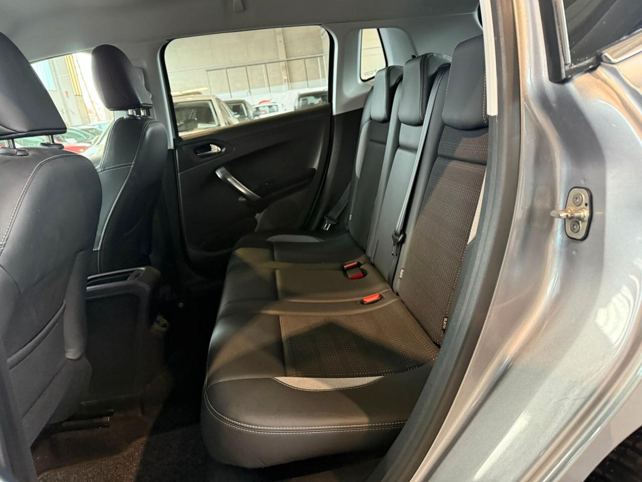 Peugeot 2008 1.6 e-HDi 92 CV Stop&Start GT LINE