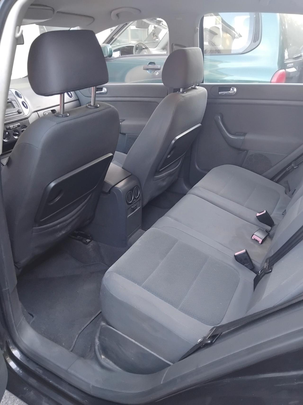 Volkswagen Golf Plus 1.9 TDI 5p. Sportline