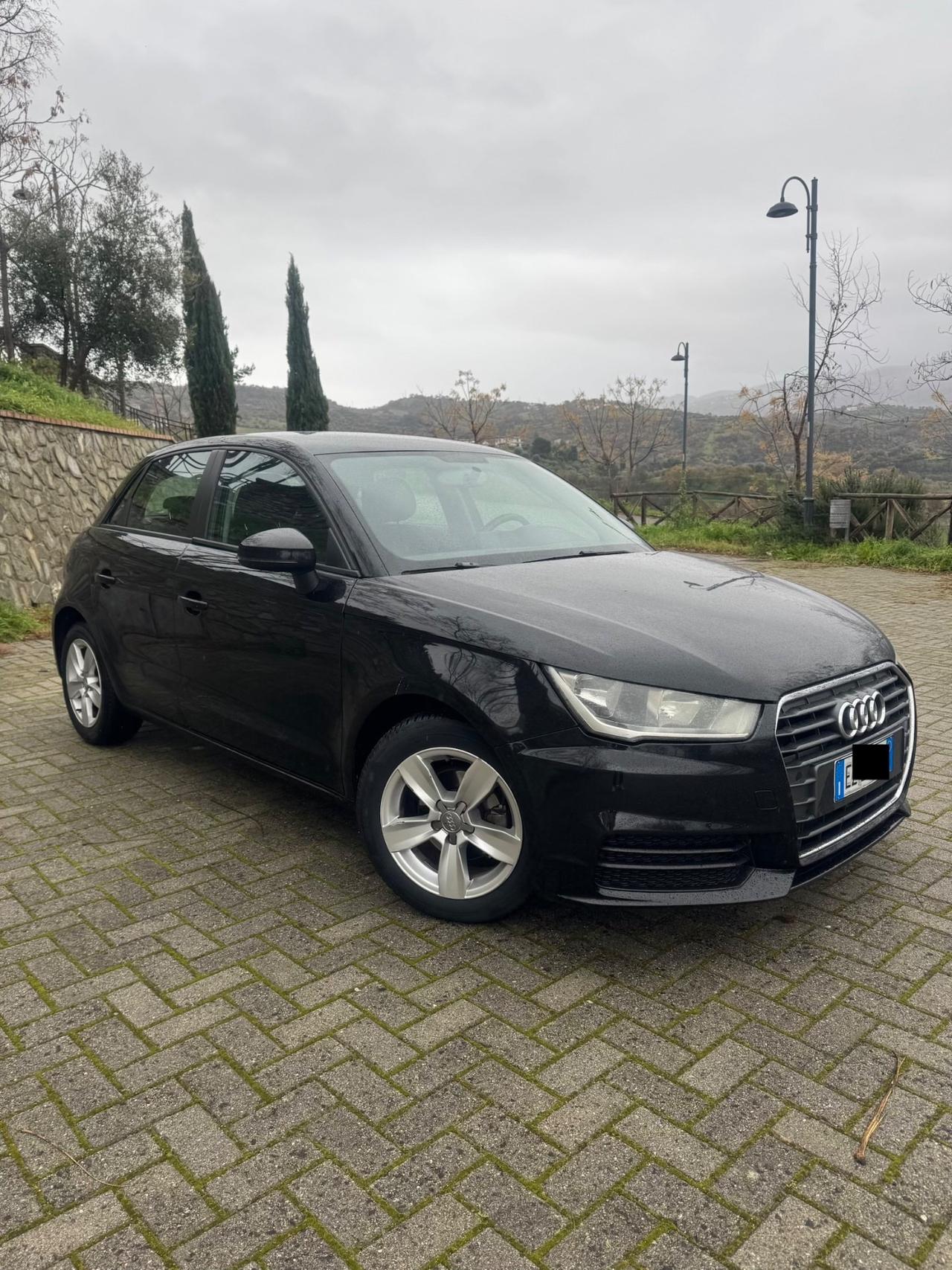 Audi A1 1.4 TDI 90Cv 2015