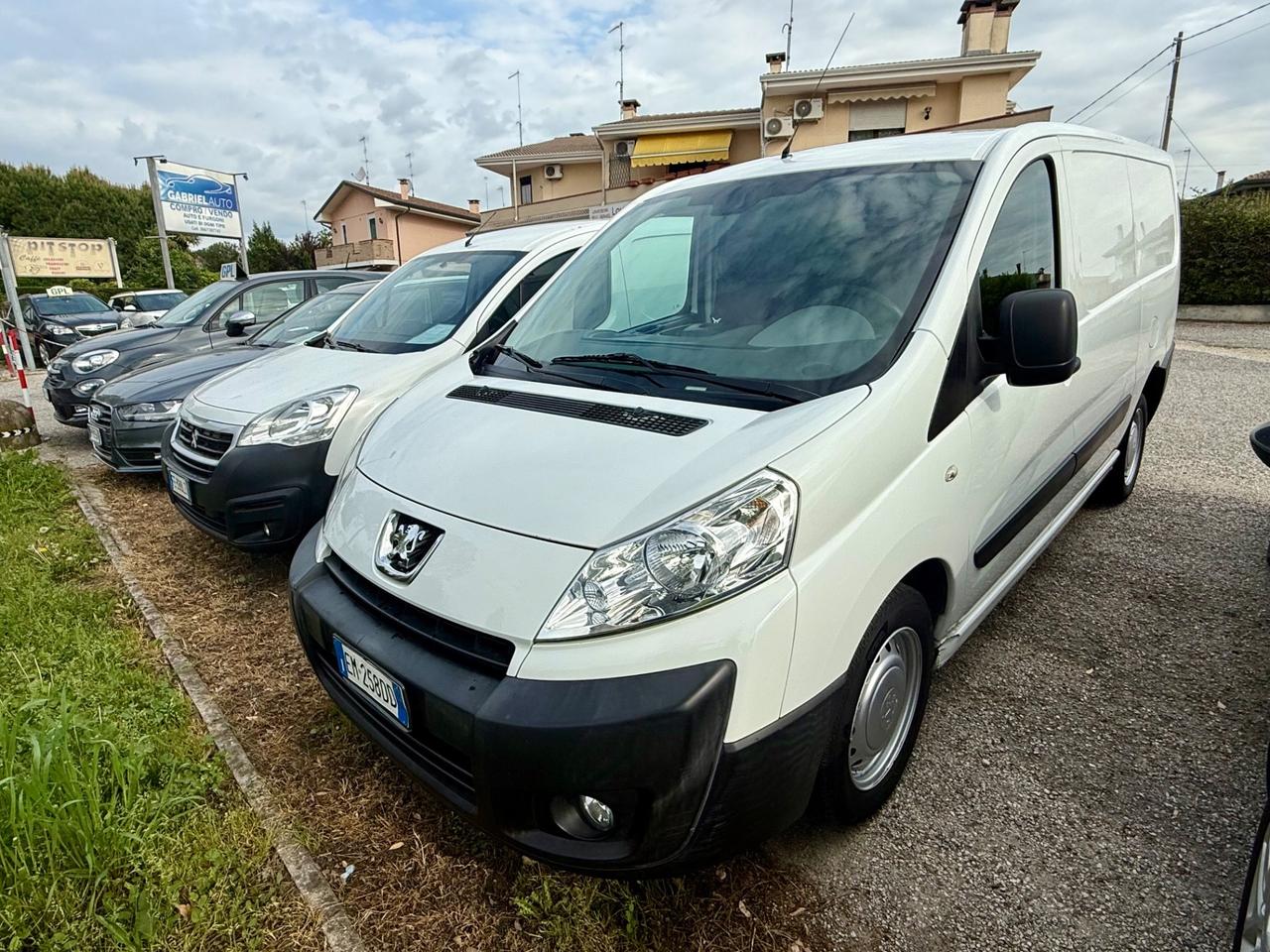 Peugeot Expert 2.0 HDi FAP pass.lungo Ok NEOPATENTATI