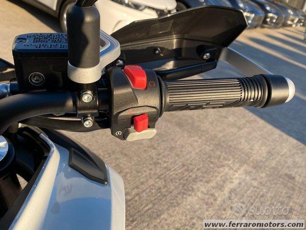 Benelli TRK 702 2024 nuovo pronta consegna