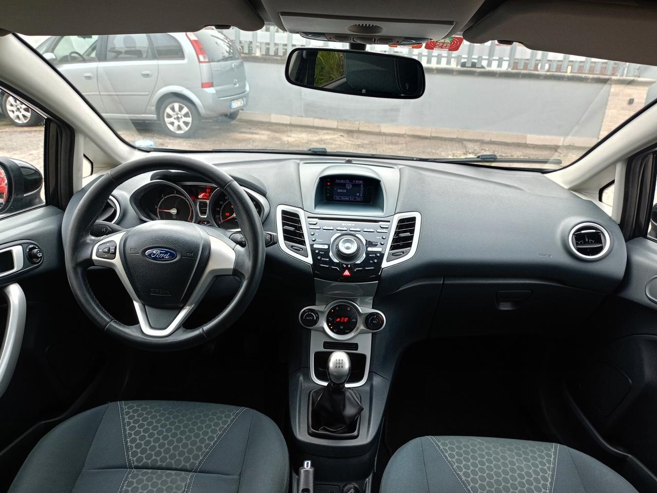 Ford Fiesta 1.6 TDCi 95CV 5p. Titanium