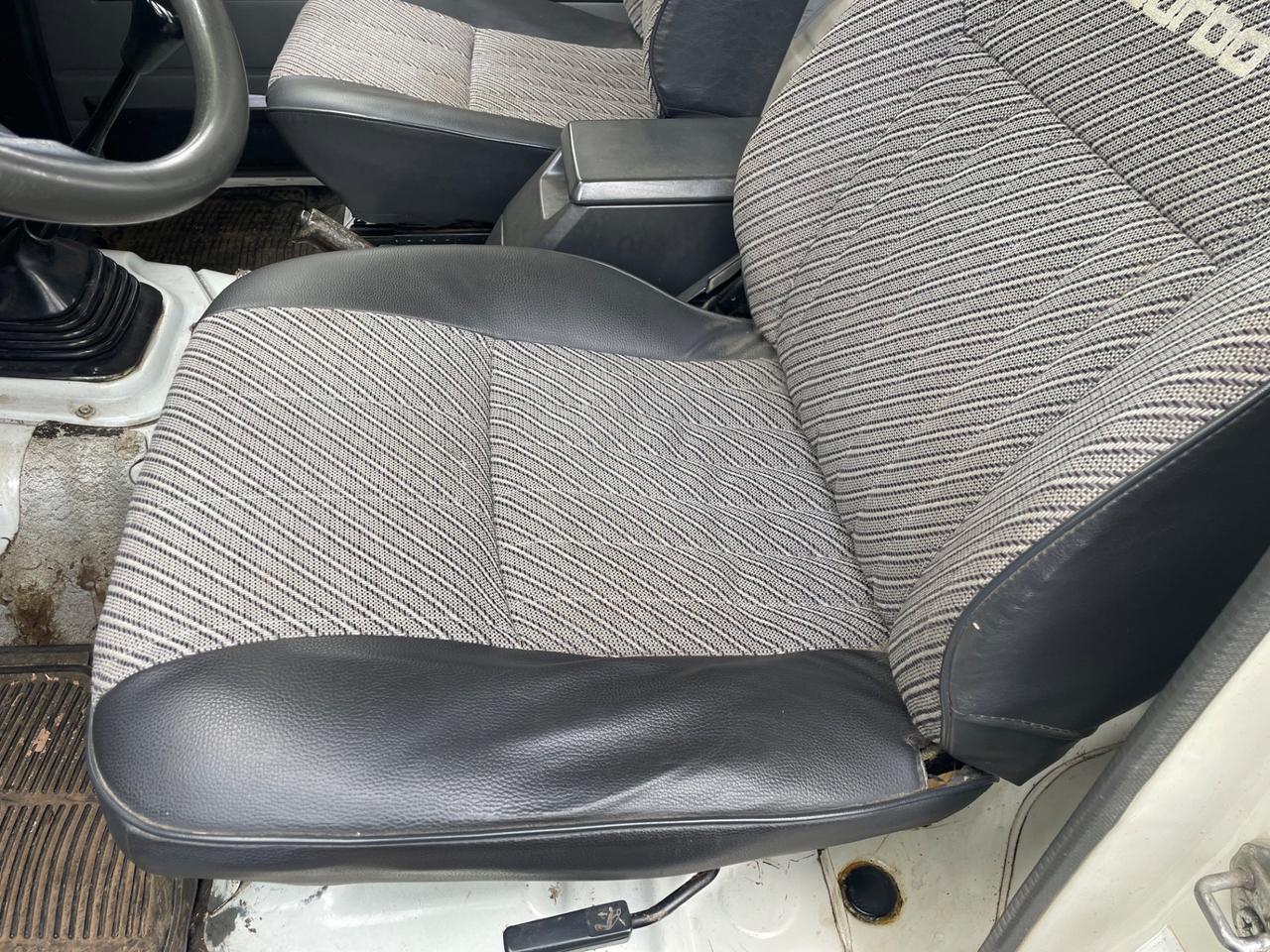 Toyota Land Cruiser II 2.4 turbodiesel SW LJ70 LX