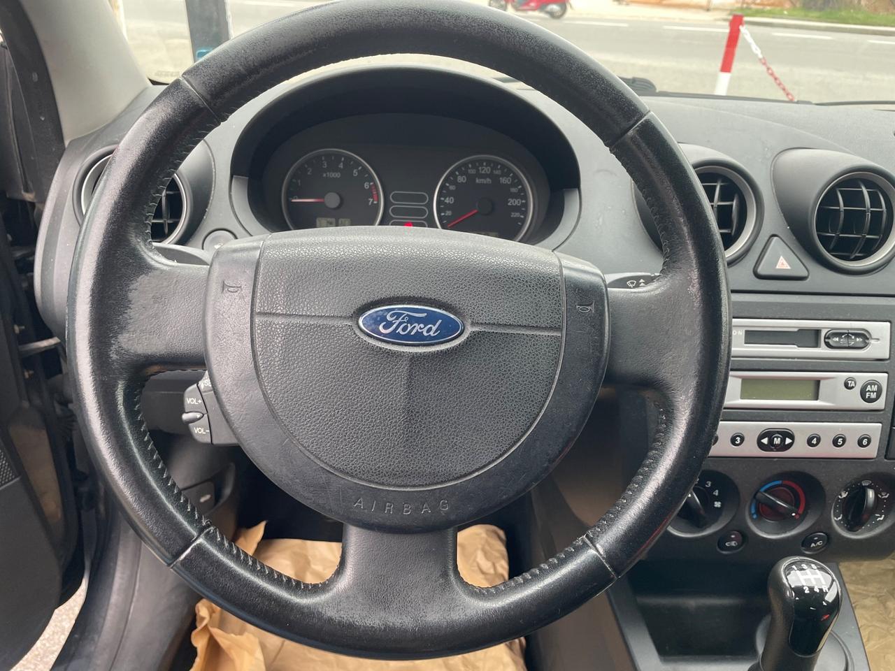 Ford Fiesta 1.2 16V 5p. Zetec - Euro 4 -