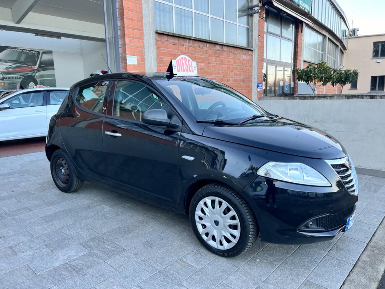 Lancia Ypsilon 1.3 MJT 16V 95 CV 5 porte S&S Platinum