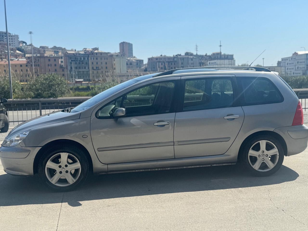 Peugeot 307 2.0 HDi SW 7 POSTI FULL OPTIONAL