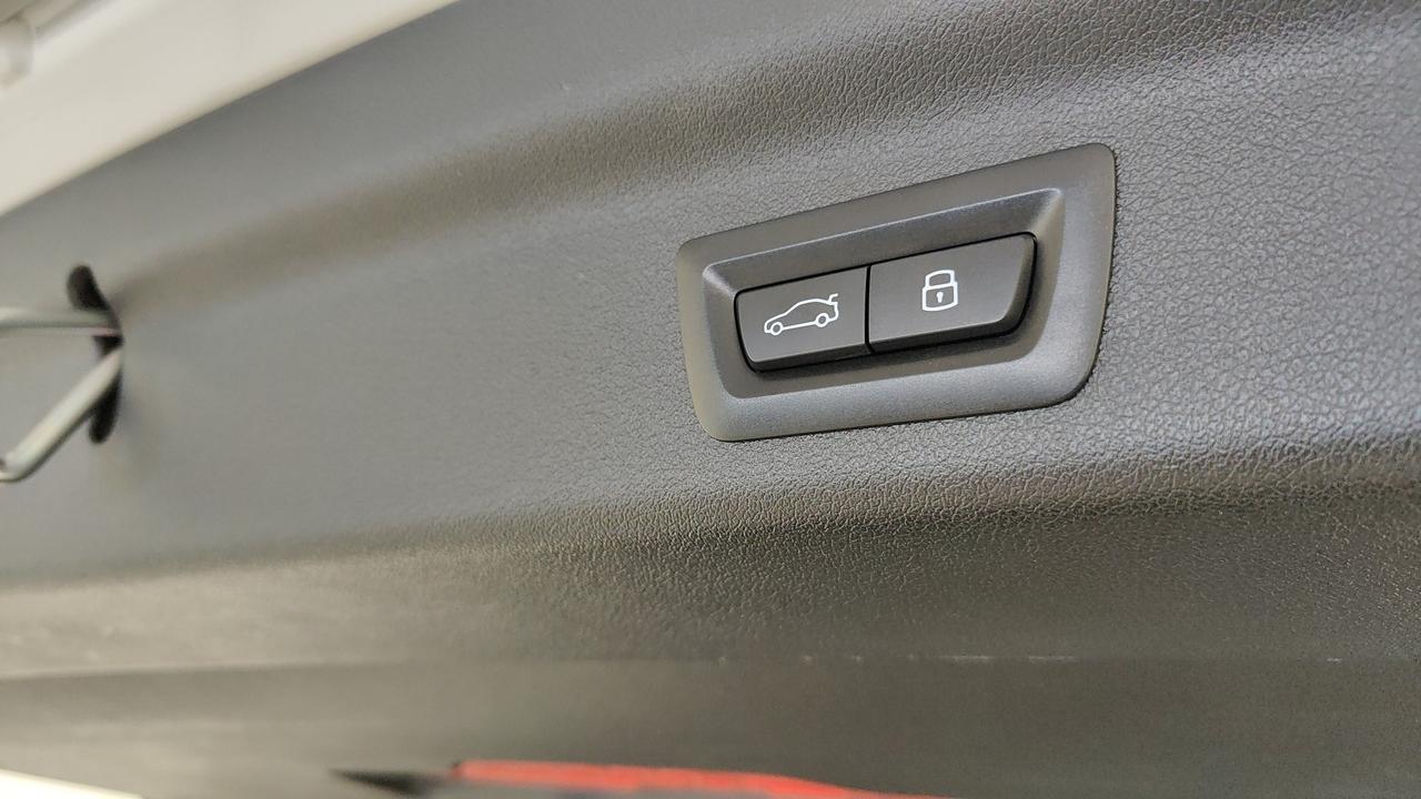 BMW X1 U11 - X1 xdrive 25e MSport Pro auto