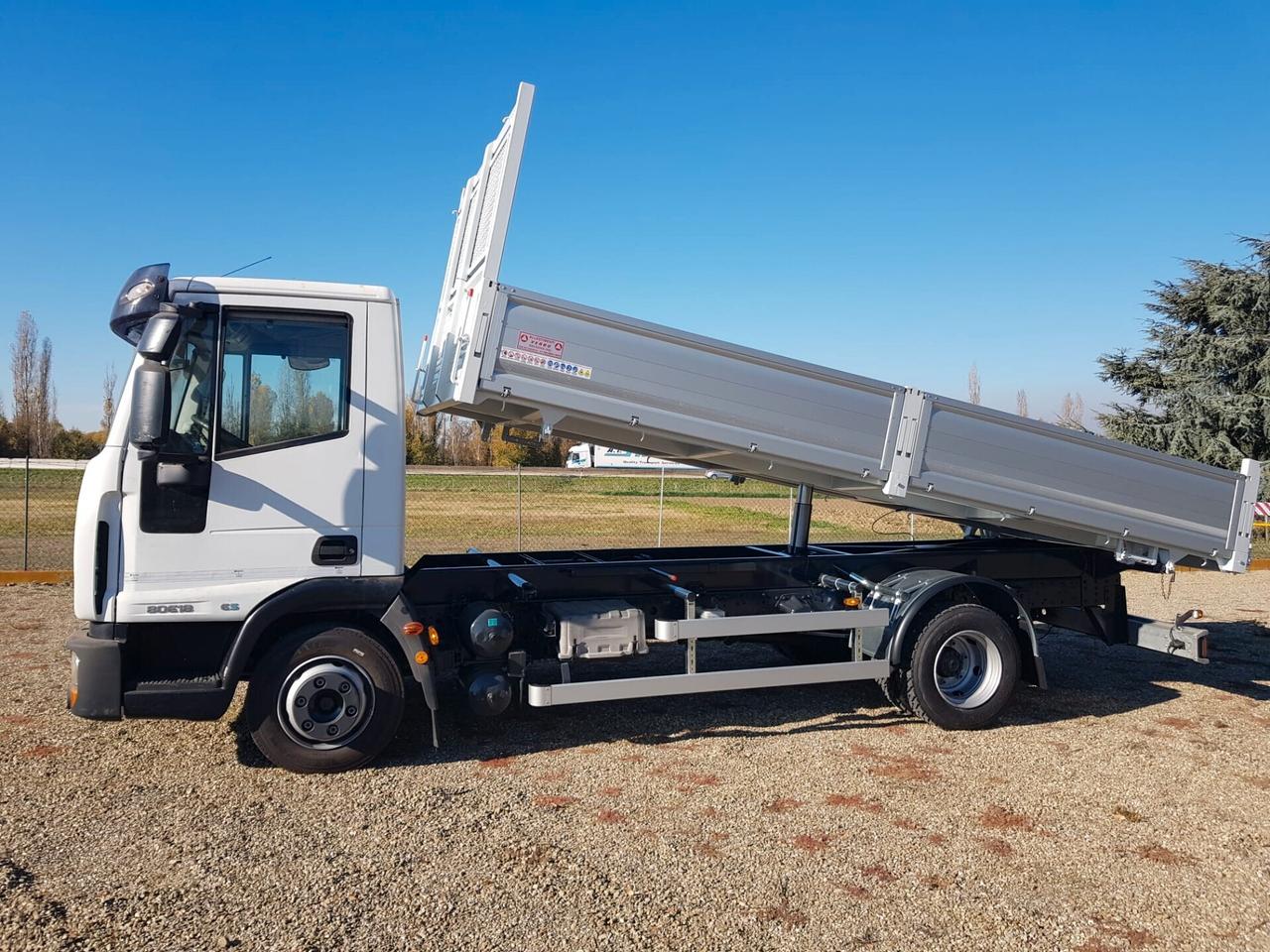 EUROCARGO ML75E18 CASSONE NUOVO