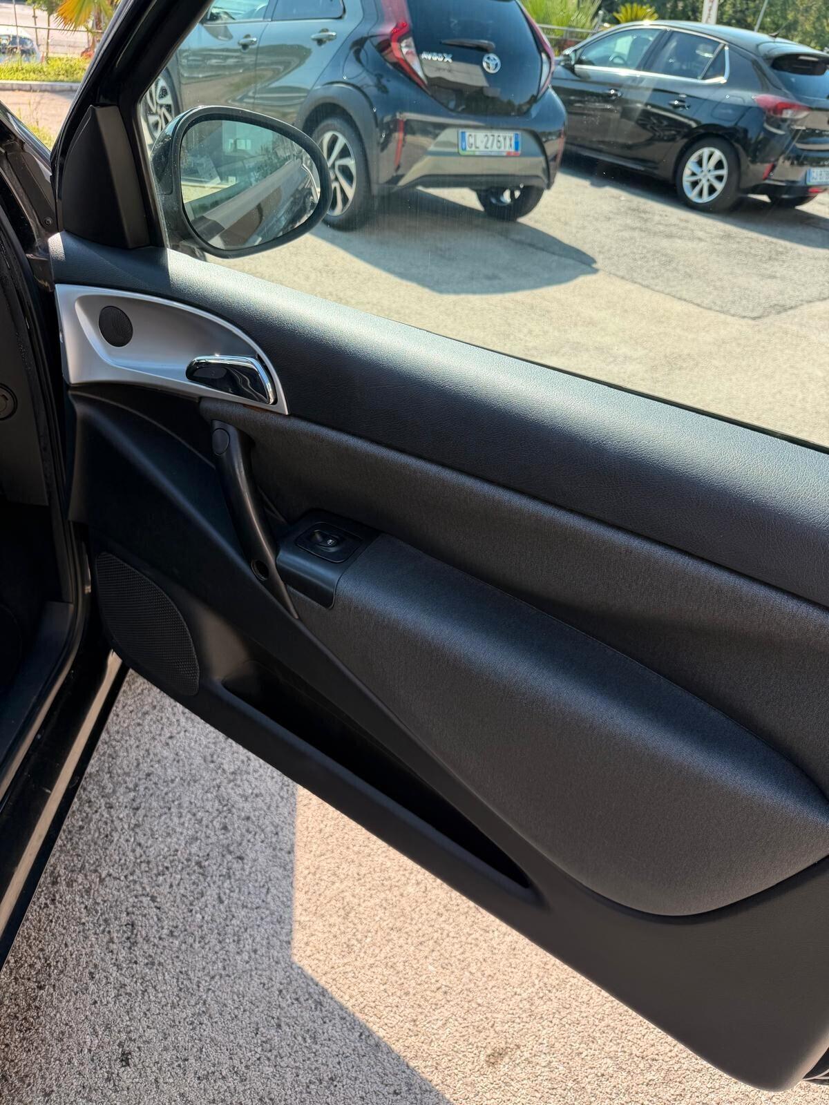 Lancia Ypsilon 1.3 MJT 75 CV Platinum