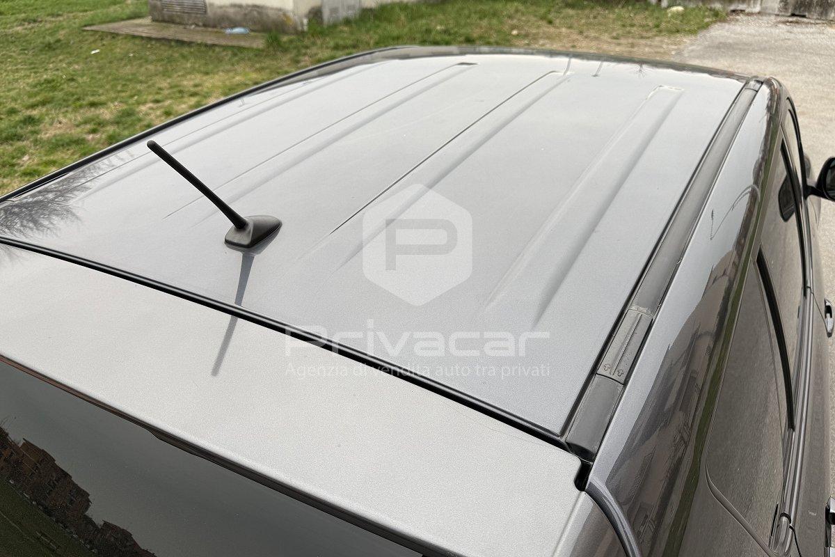 TOYOTA RAV4 Crossover 2.2 D-4D 150 CV DPF Exclusive