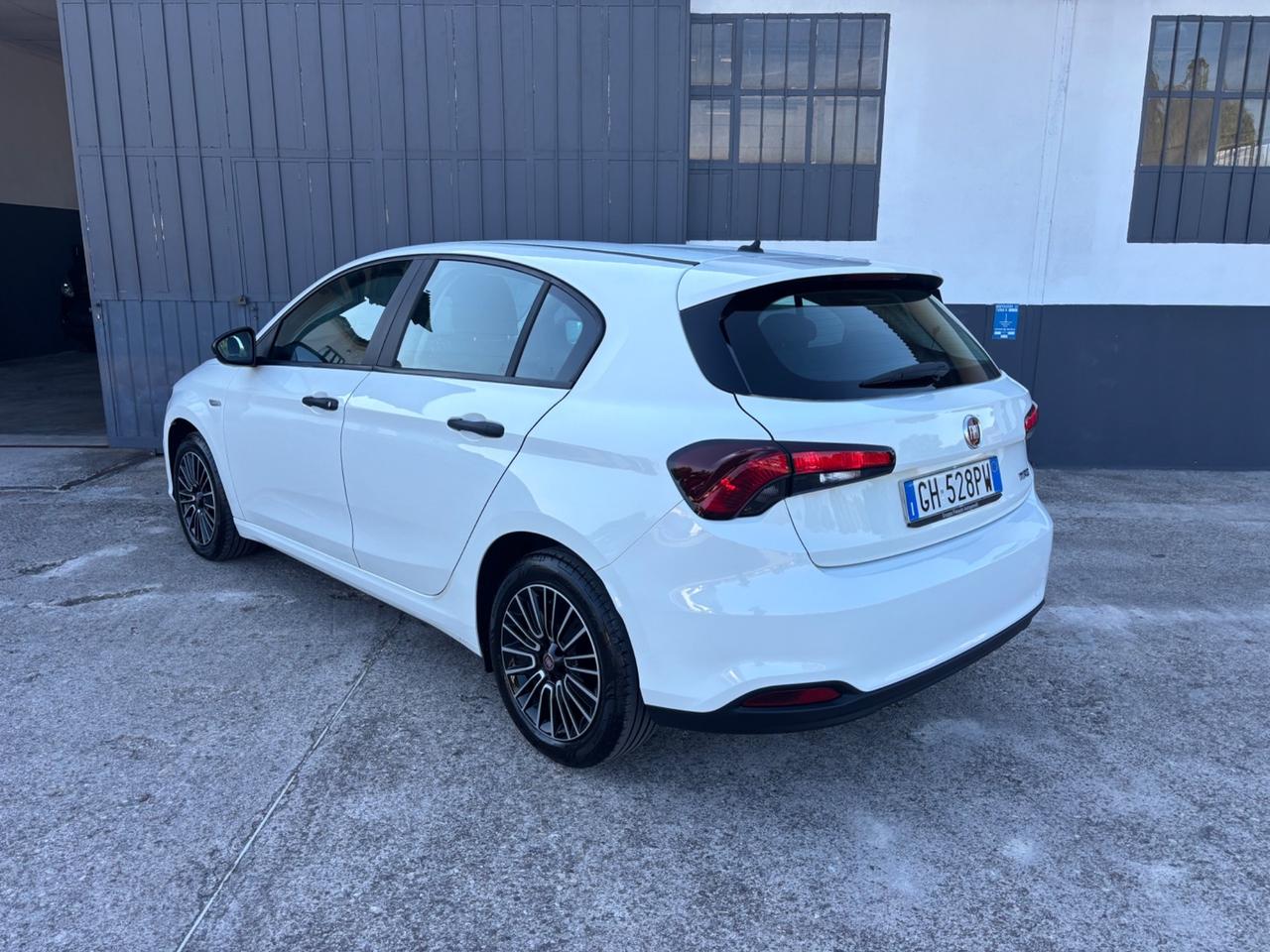 Fiat Tipo 1.3 Mjt. Garanzia 12 mesi. Neopatentati