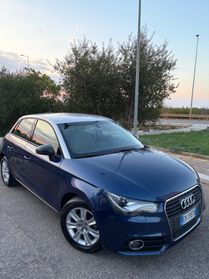 Audi A1 1.6 TDI S tronic line edition plus