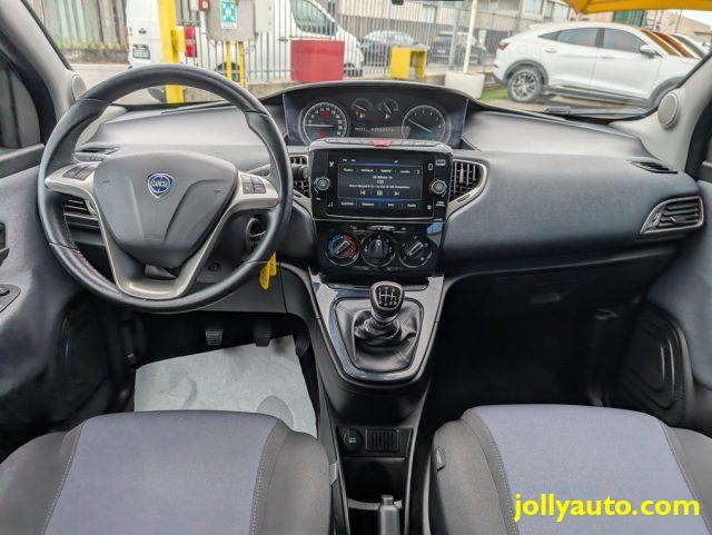 LANCIA Ypsilon 1.0 FireFly 5P S&S Hybrid Gold 5 posti - Ruotino