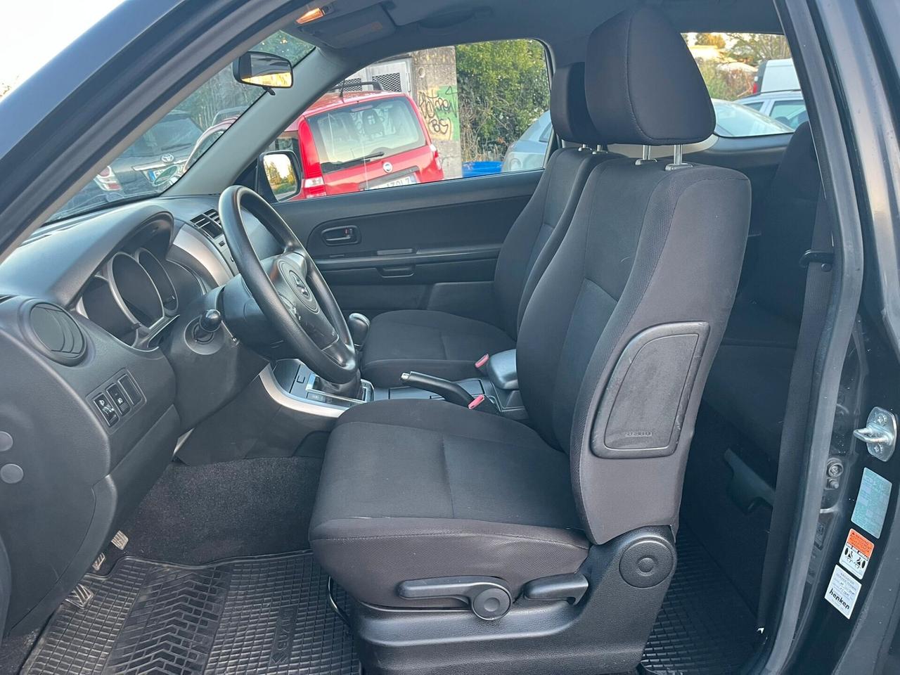 Suzuki Grand Vitara 1.6 16V 3P 40.000 KM