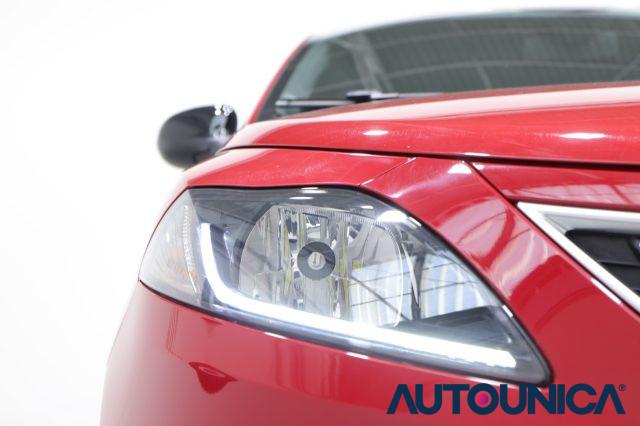 LANCIA Ypsilon 1.0 FIREFLY 5 PORTE S&S HYBRID GOLD FARI LED