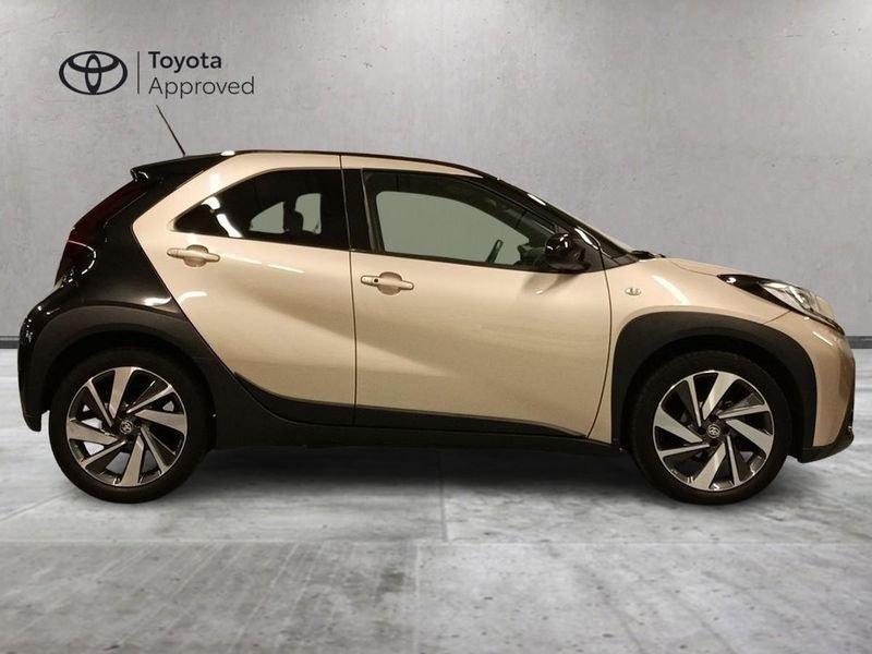 Toyota Aygo X 1.0B (72 CV) Lounge S-CVT