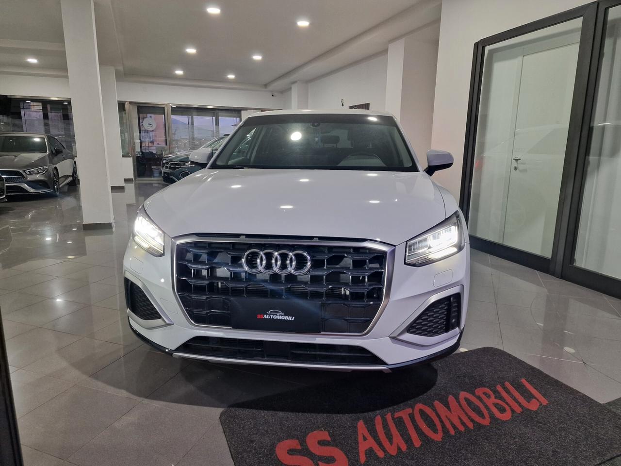 Audi Q2 30 TDI Business