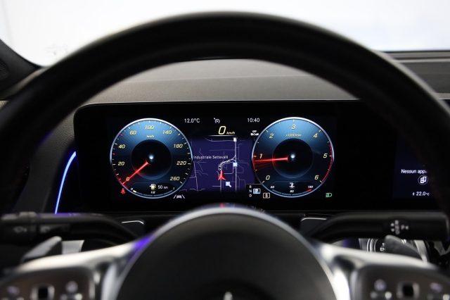 MERCEDES-BENZ GLB 180 d Automatic Premium Night Tetto Apribile