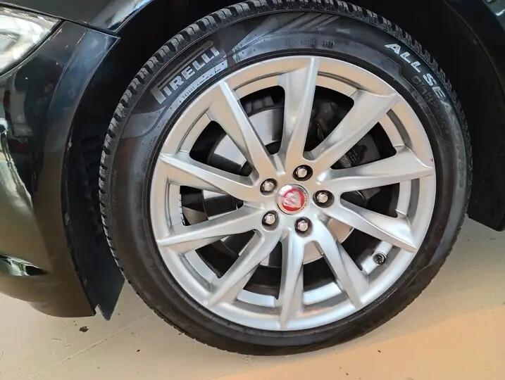 Jaguar XF 2.0 D E-Performance Prestige