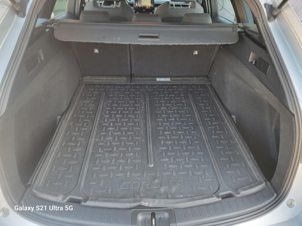 Toyota Corolla Touring 1.8 Hybrid TAGLIANDATA