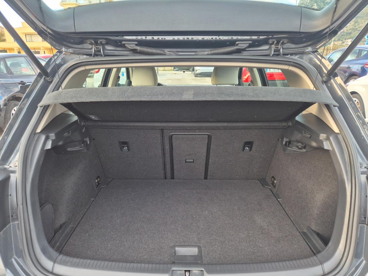 Volkswagen Golf 1.6 TDI 110 CV 5p. Highline BlueMotion Technology