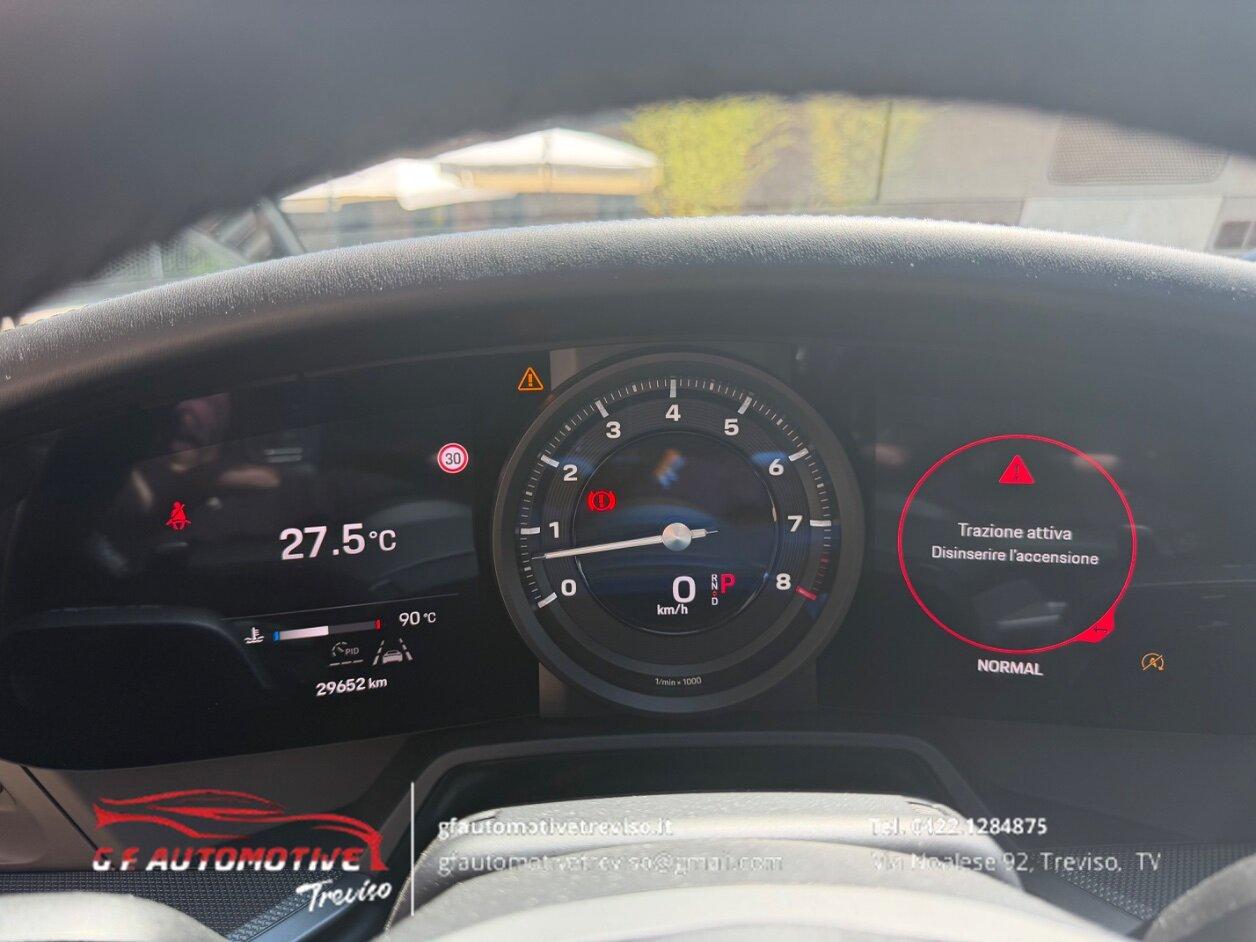 Porsche 911 Coupe 3.0 Carrera 4S auto