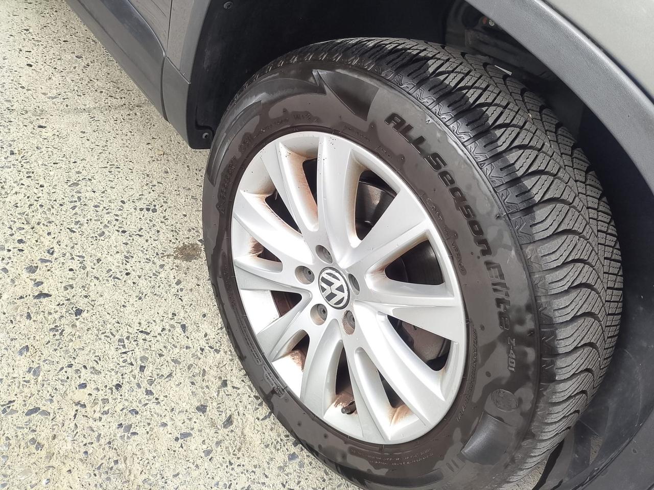 Volkswagen Tiguan 2.0 TDI 4MOTION DSG Sport&Style 2010