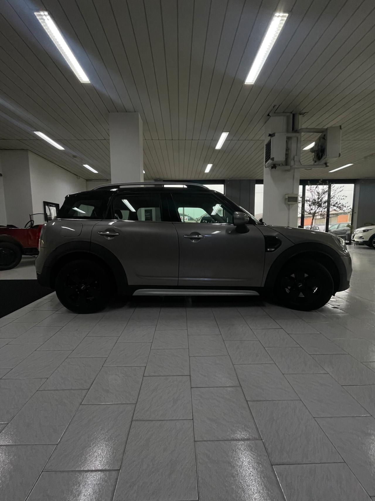 Mini 1.5 One Hype Countryman