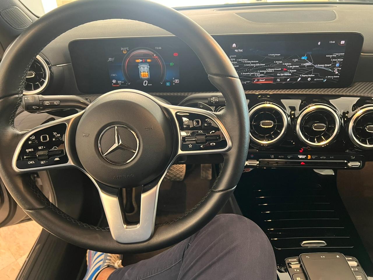 Mercedes-benz A 180 A 180 d Automatic Sport