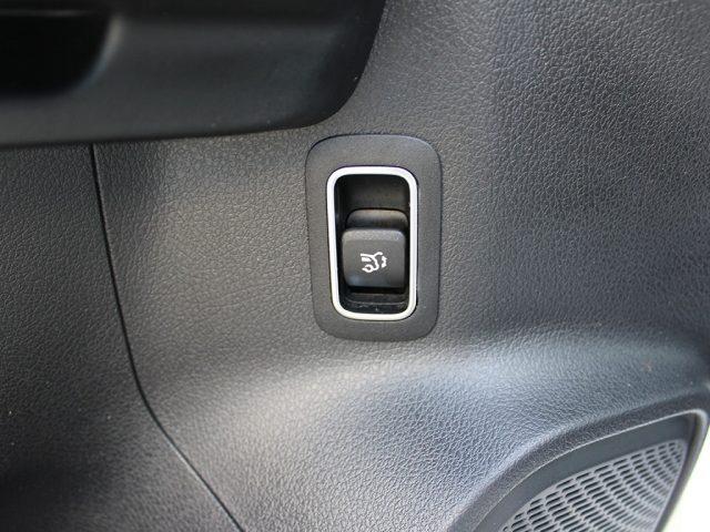 MERCEDES-BENZ GLA 200 d Automatic Premium