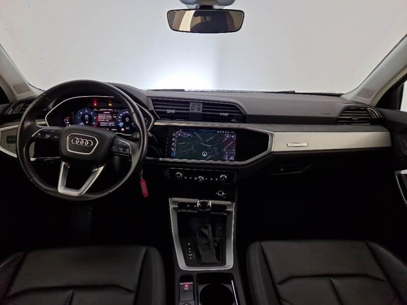 Audi Q3 35 TDI S tronic Business