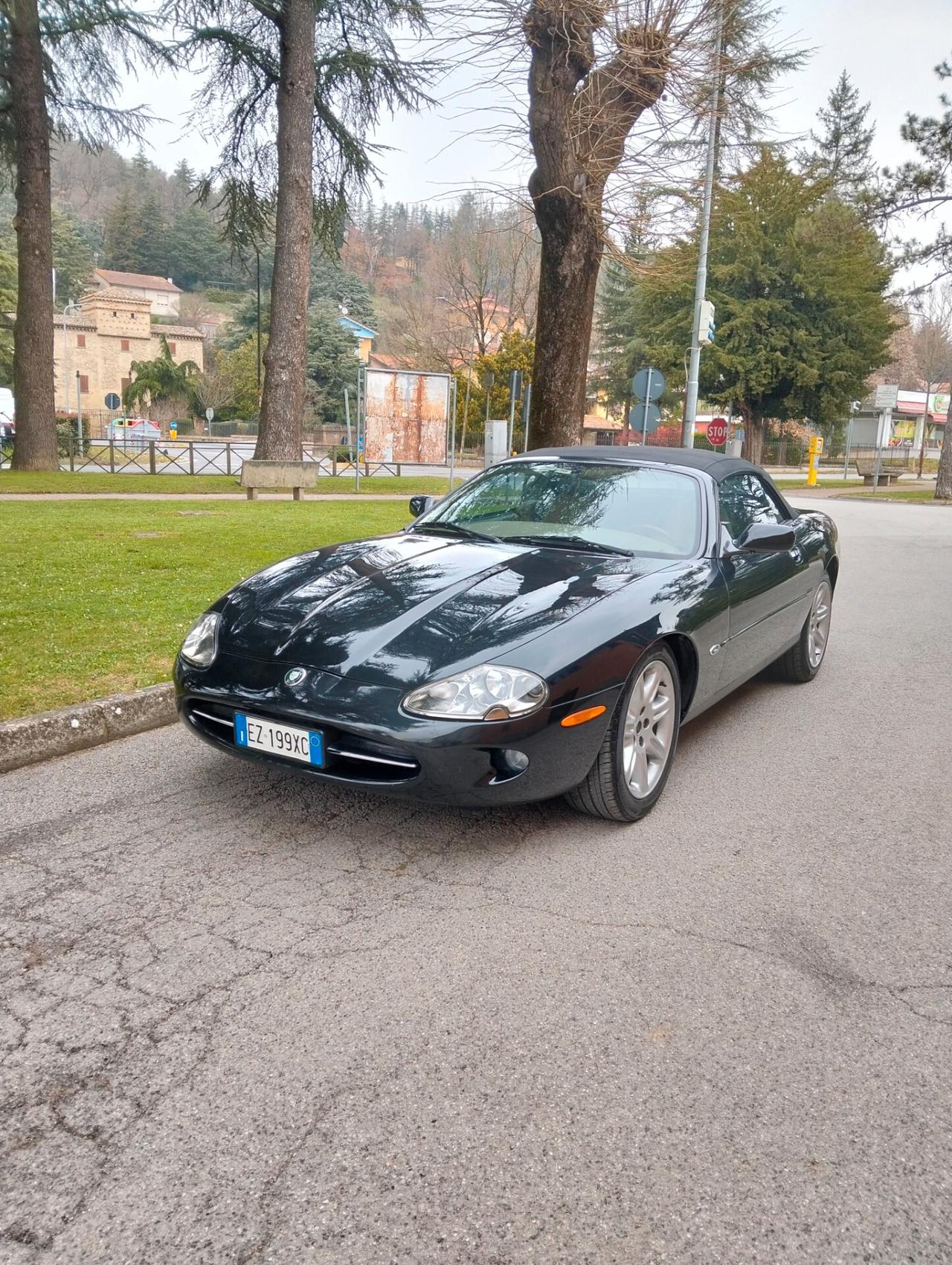 Jaguar XK8 Mod usa