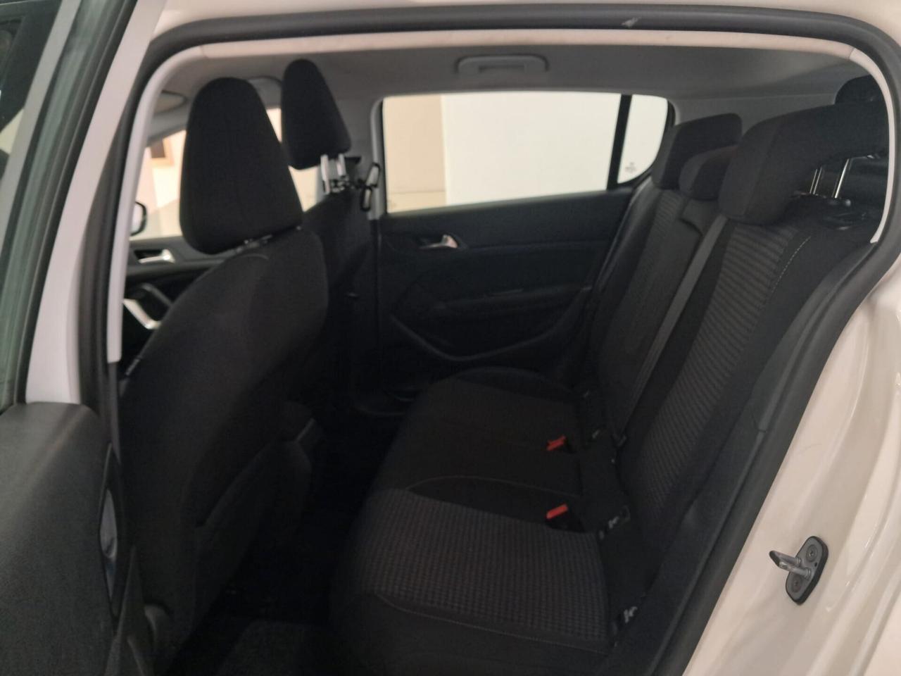Peugeot 308 BlueHDi 120 S&S Business
